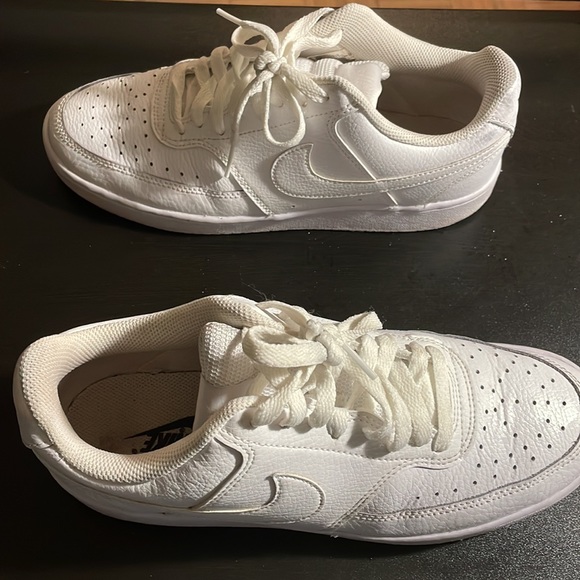 Nike Court Vision, men size 8 - Picture 4 of 5